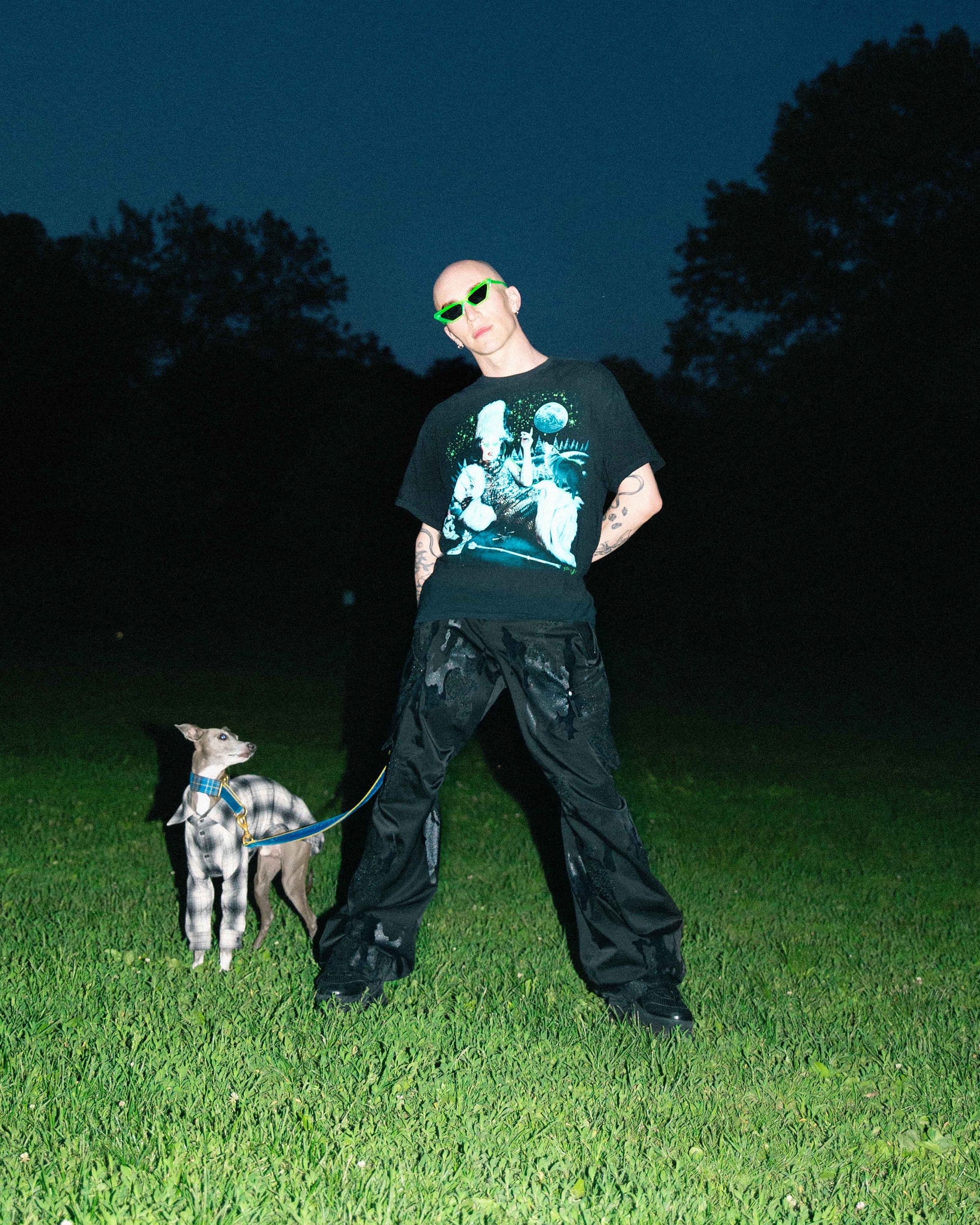 Wolf Tee